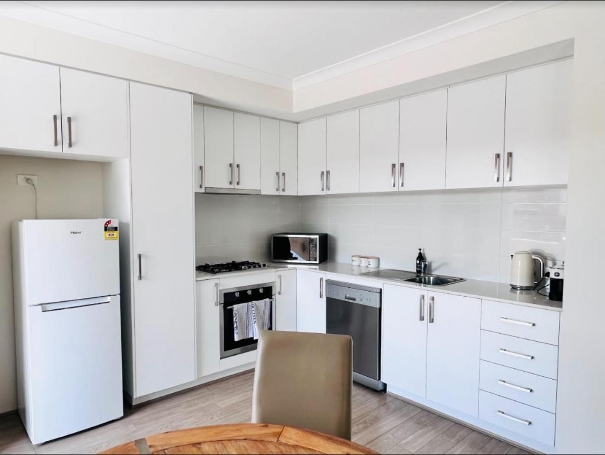 Tranquil Tree Views 2 Bedroom 2 Bathroom Apartment Perth Exteriör bild